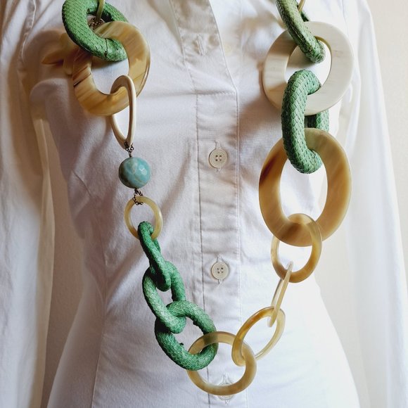 AMLE Italian Long Horn Green Chain Necklace with Python skin - Picture 7 of 16